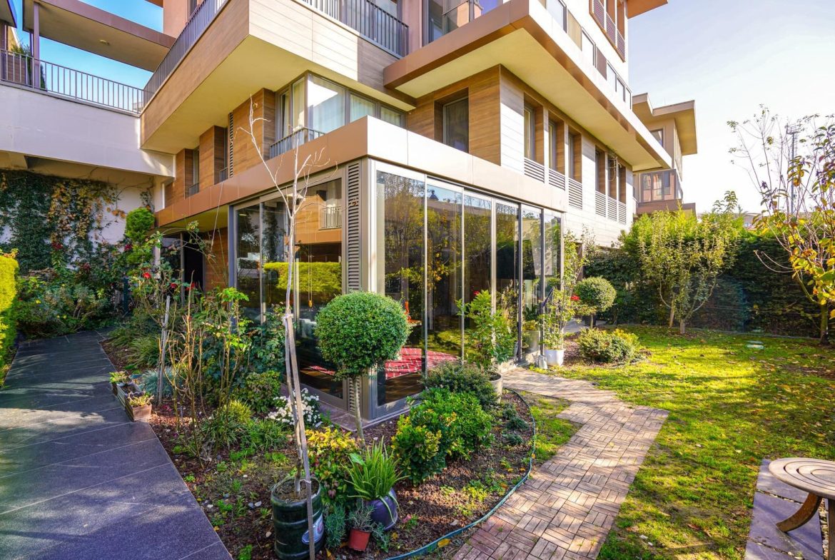 Eston Şehir Koru satılık villa Bahçeşehir