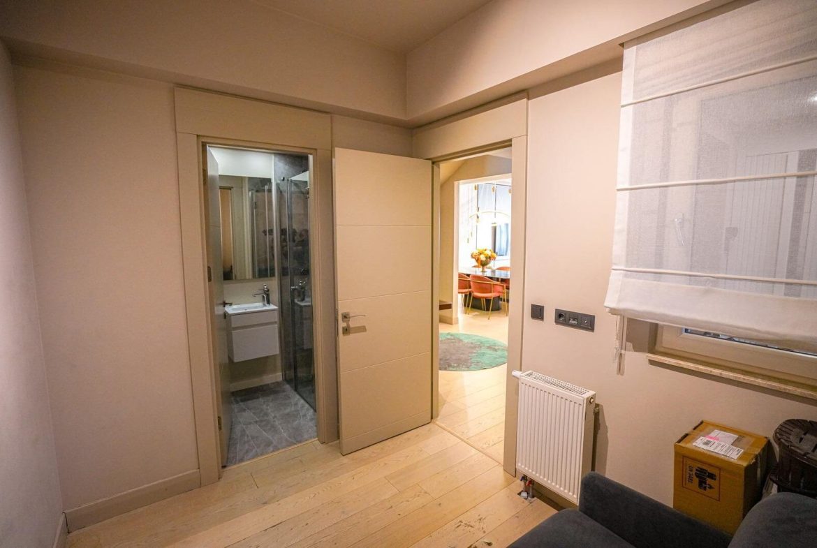 Bahçeşehir lüks satılık villa
